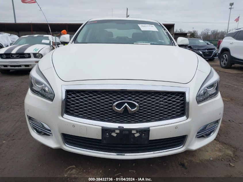 2018 Infiniti Q70 3.7X Luxe VIN: JN1BY1AR3JM220718 Lot: 38432736