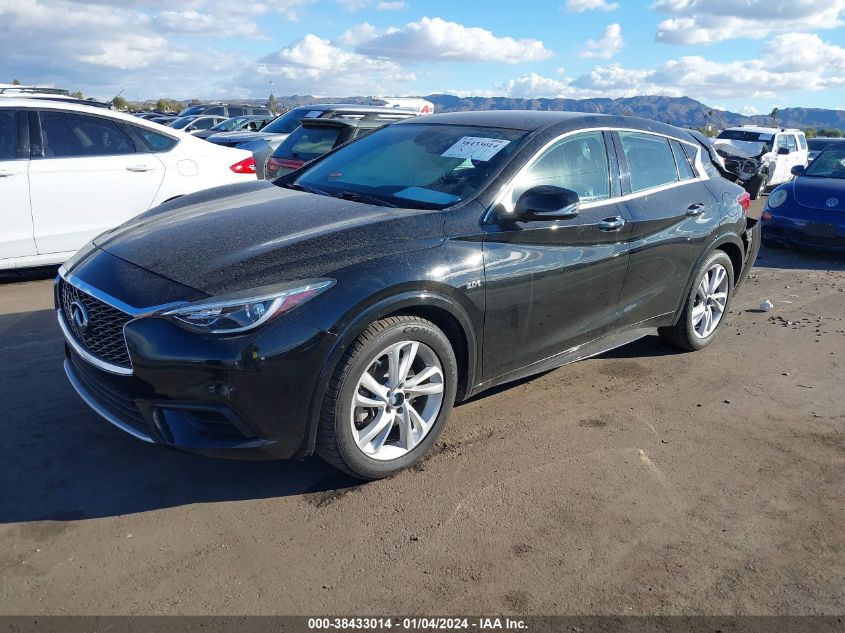 SJKCH5CP5JA059727 2018 Infiniti Qx30 Luxury