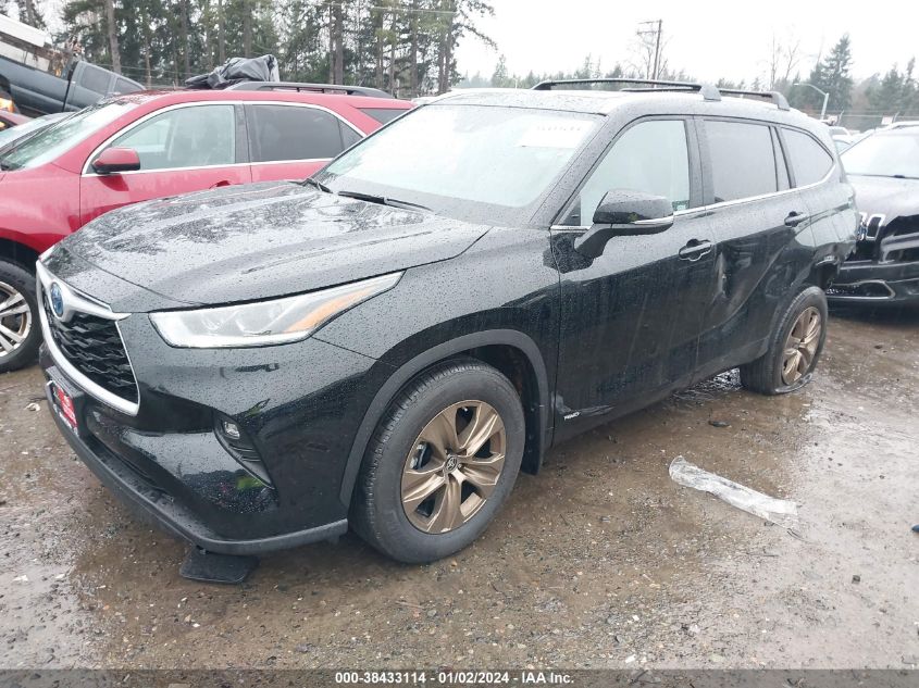 2023 Toyota Highlander Hybrid Xle Bronze VIN: 5TDABRCH0PS599686 Lot: 38433114