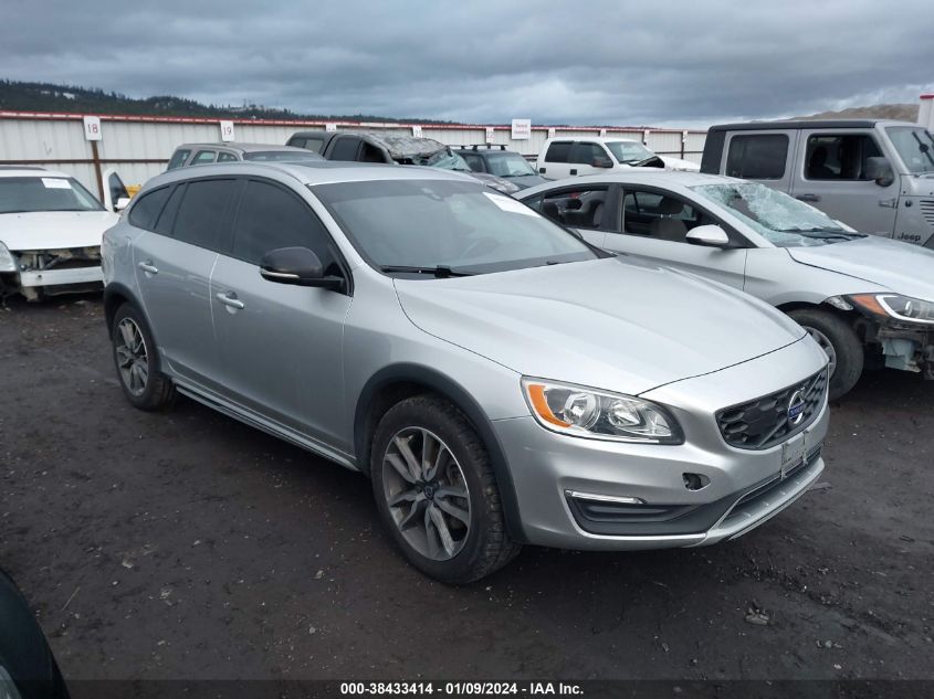 2017 Volvo V60 Cross Country T5 VIN: YV440MWK9H1024527 Lot: 38433414