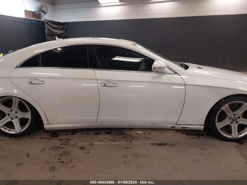 WDDDJ72X47A097215 2007 Mercedes-Benz Cls 550