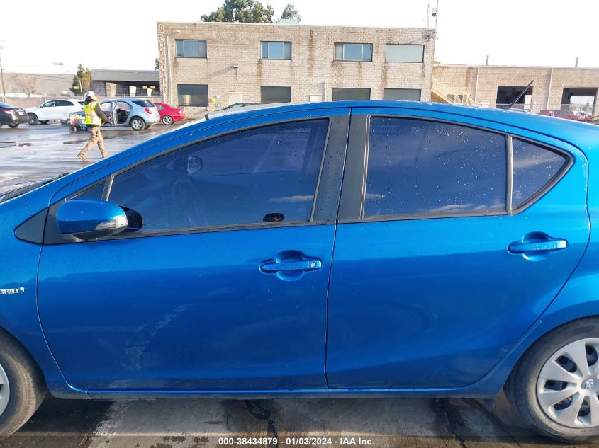 JTDKDTB31E1564196 2014 Toyota Prius C One