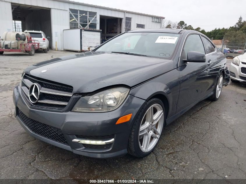 WDDGJ4HB6EG262568 2014 Mercedes-Benz C 250