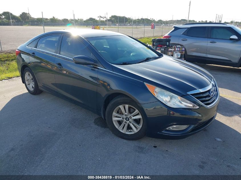 5NPEB4AC9DH727016 2013 Hyundai Sonata Gls