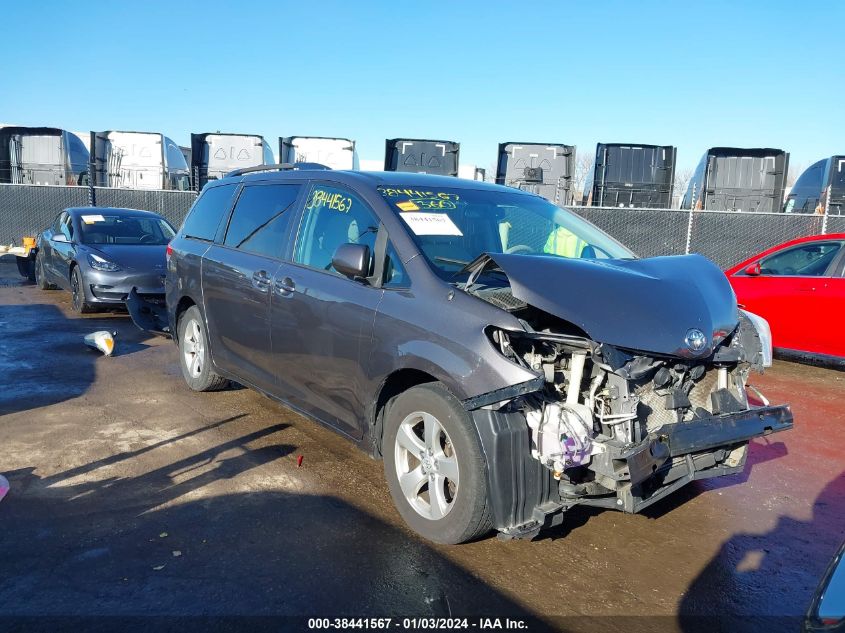 5TDKK3DC2DS362990 2013 Toyota Sienna Le V6 8 Passenger