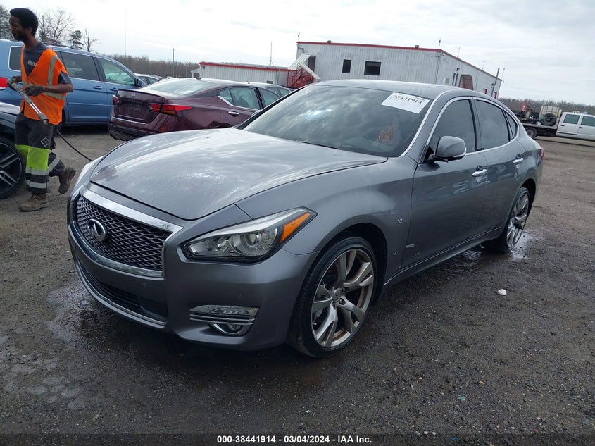 2016 INFINITI Q70 VIN: JN1BY1AR1GM270932