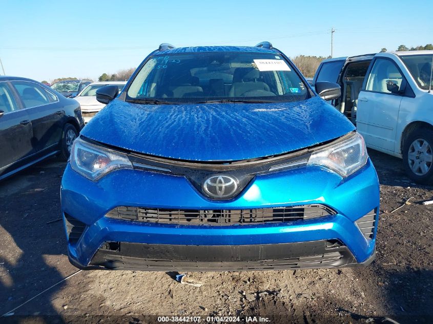 2T3BFREV0HW573150 2017 Toyota Rav4 Le