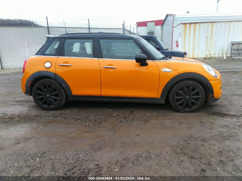 2016 Mini Hardtop Cooper S VIN: WMWXU3C52G2B63551 Lot: 38443404