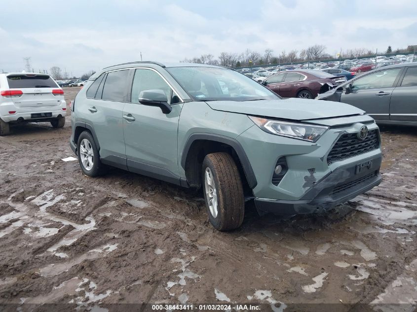 2T3P1RFV7MC143128 2021 Toyota Rav4 Xle