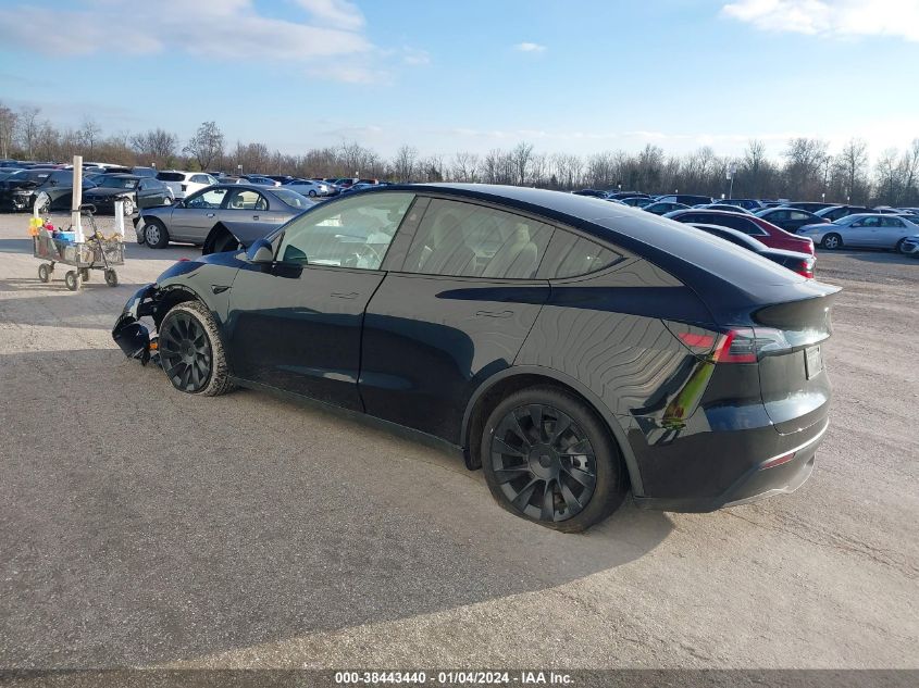 2023 Tesla Model Y Awd/Long Range Dual Motor All-Wheel Drive VIN: 7SAYGAEE3PF902021 Lot: 38443440