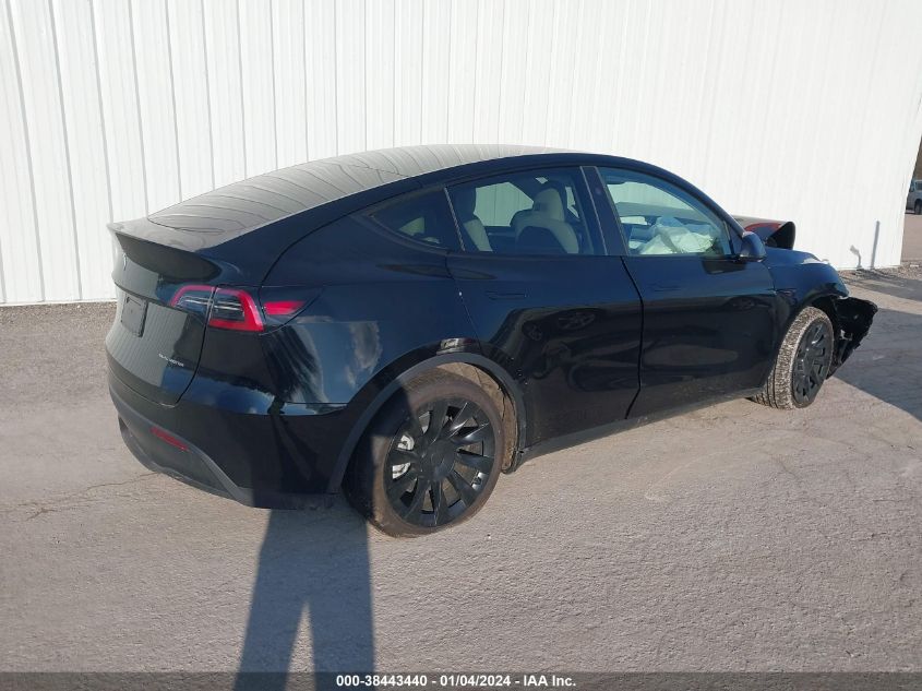 2023 Tesla Model Y Awd/Long Range Dual Motor All-Wheel Drive VIN: 7SAYGAEE3PF902021 Lot: 38443440