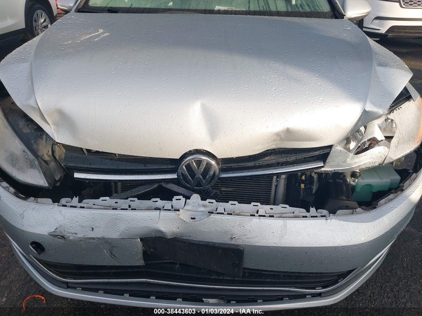 2015 VOLKSWAGEN GOLF SPORTWAGEN TDI S 4-DOOR - 3VWCA7AU2FM514813
