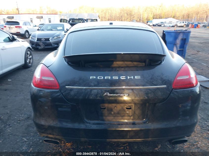 WP0AA2A74BL018043 2011 Porsche Panamera 4