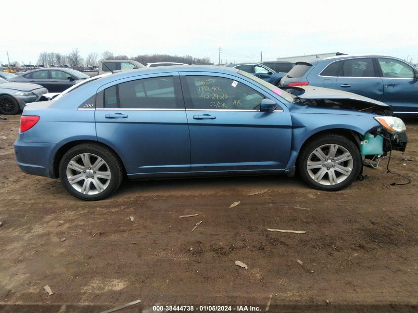 2011 Chrysler 200 Touring VIN: 1C3BC1FB5BN617337 Lot: 38444738