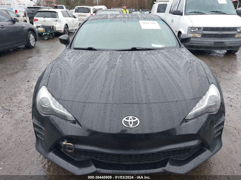 JF1ZNAA11H8700165 2017 Toyota 86