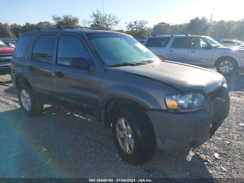 2005 Ford Escape Xlt VIN: 1FMYU03135KB12701 Lot: 38446165