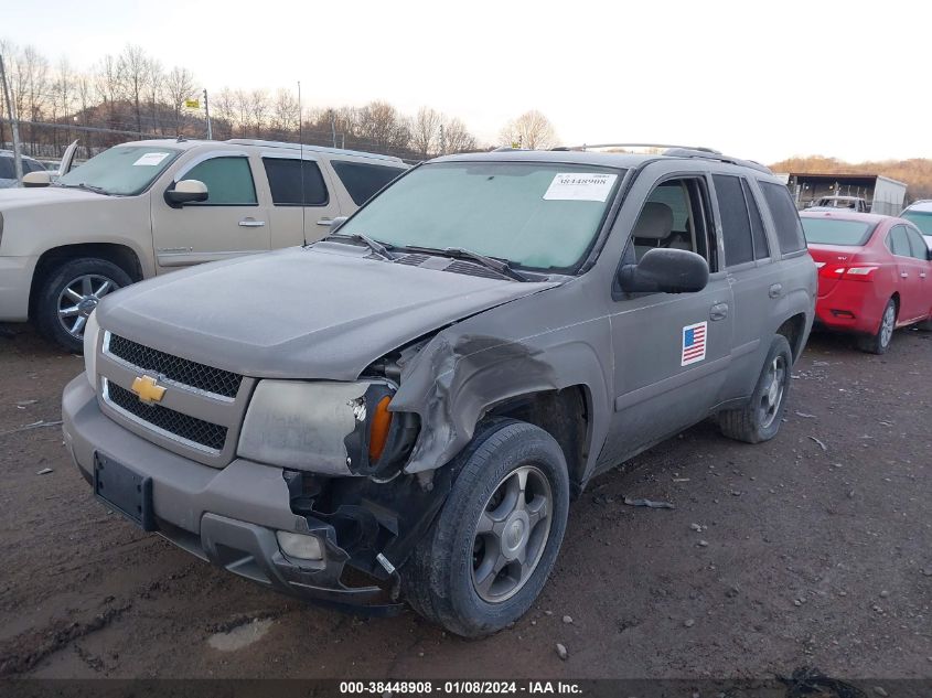 1GNDT13S582195578 2008 Chevrolet Trailblazer Lt