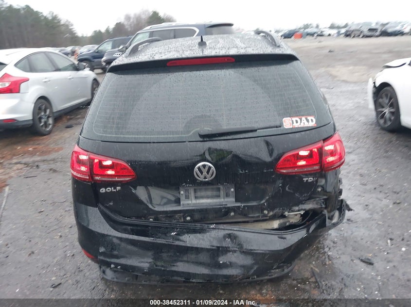 2015 VOLKSWAGEN GOLF SPORTWAGEN TDI S 4-DOOR - 3VWCA7AU8FM518574