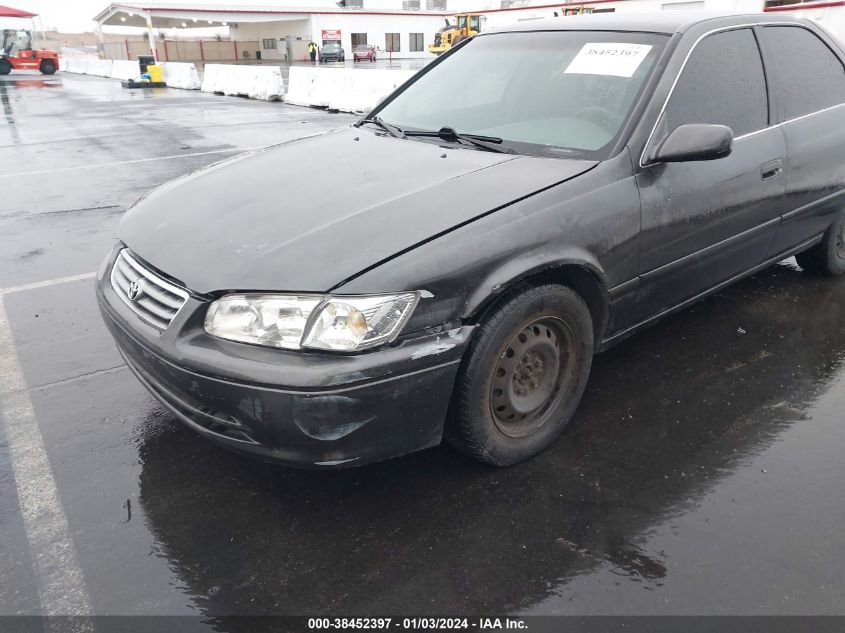 JT2BG22K2Y0417218 2000 Toyota Camry Le