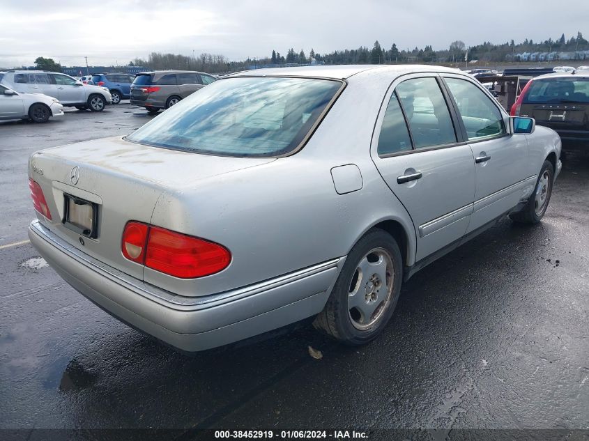 1999 Mercedes-Benz E 430 VIN: WDBJF70H7XA726524 Lot: 38452919