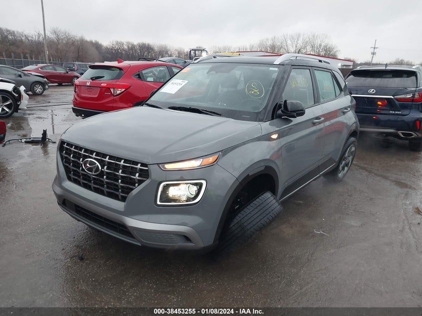 2023 Hyundai Venue Limited VIN: KMHRC8A30PU223451 Lot: 38453255