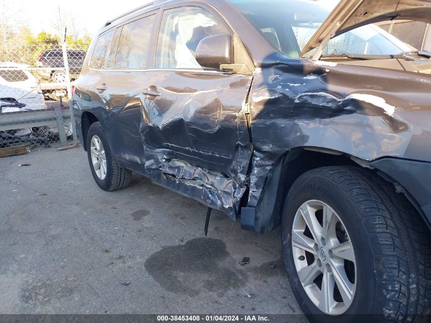 2011 Toyota Highlander Base V6 VIN: 5TDBK3EH2BS055889 Lot: 38453408