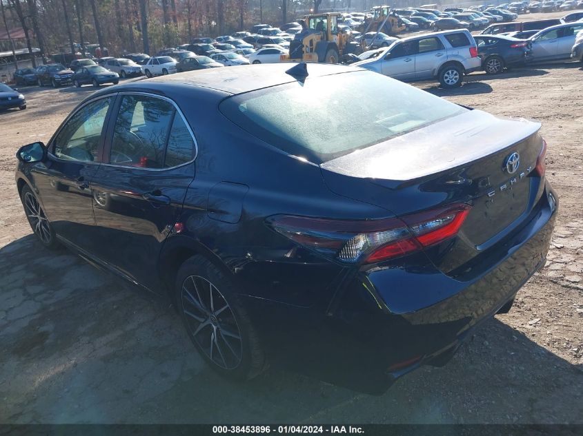 2022 Toyota Camry Se/Se Nightshade Edition VIN: 4T1G11AK4NU632240 Lot: 38453896