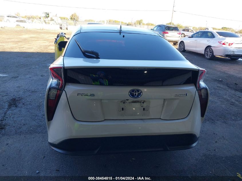 JTDKARFU0G3008984 2016 Toyota Prius Three Touring