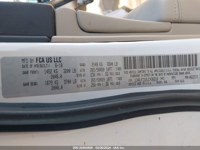 VIN 1C4RJFCG8JC436918 2018 JEEP GRAND CHEROKEE OVERLAND 4X4