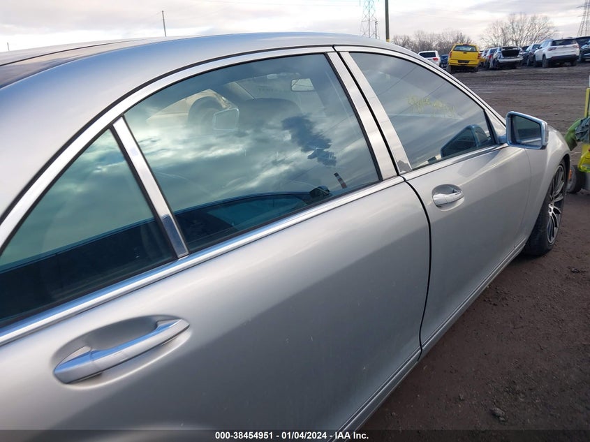 2013 MERCEDES-BENZ S 550 4MATIC WDDNG9EB0DA513044