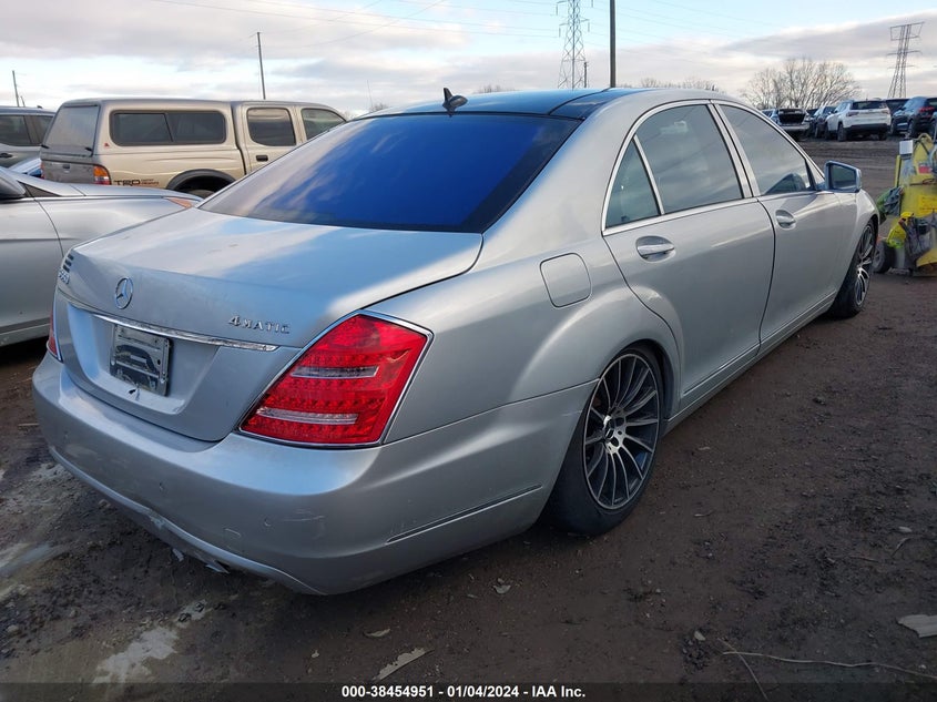 2013 MERCEDES-BENZ S 550 4MATIC WDDNG9EB0DA513044