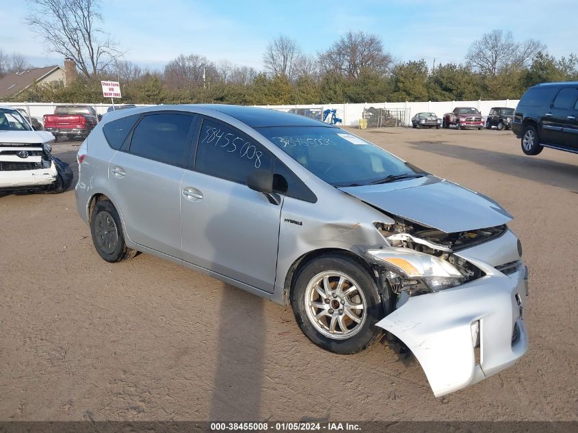 JTDZN3EU8E3310036 2014 Toyota Prius V Three