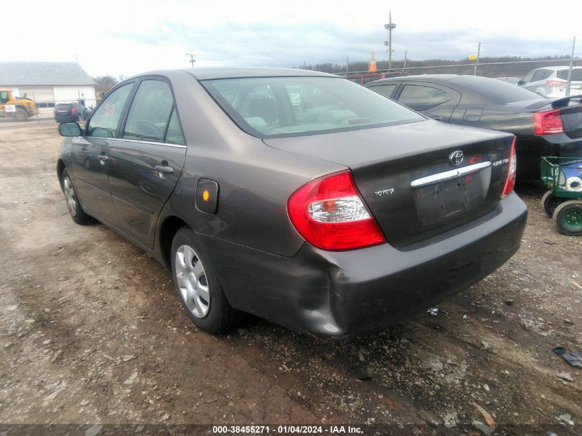 4T1BE32K42U597154 2002 Toyota Camry Le