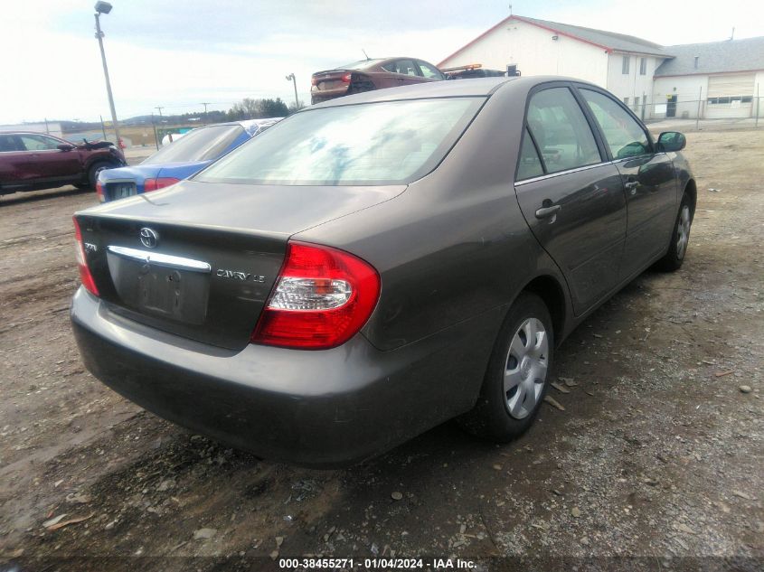 4T1BE32K42U597154 2002 Toyota Camry Le