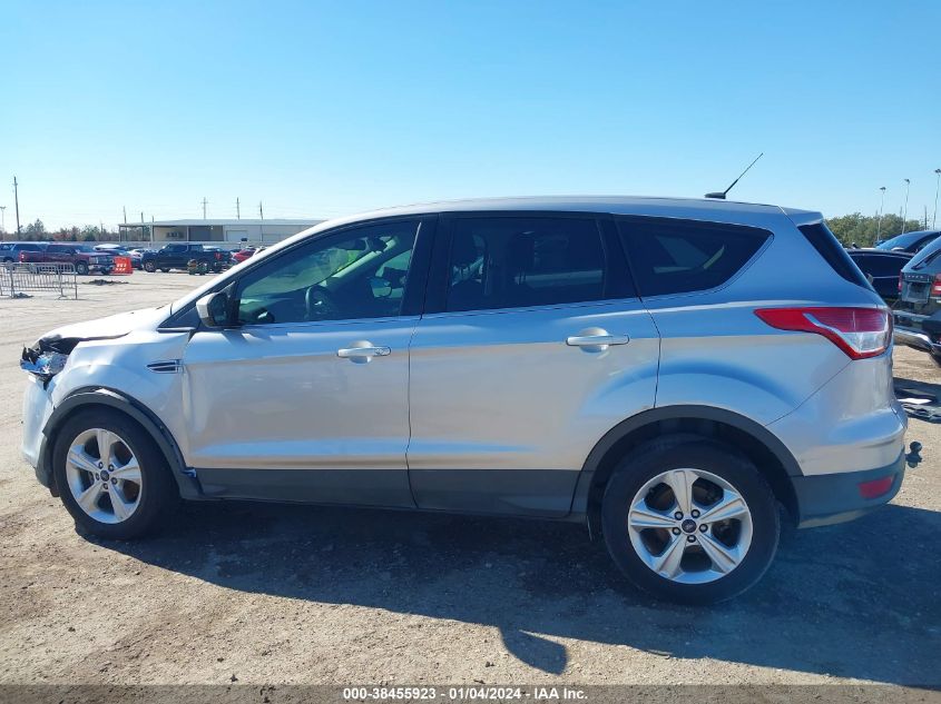 1FMCU0GX4FUB60786 2015 Ford Escape Se