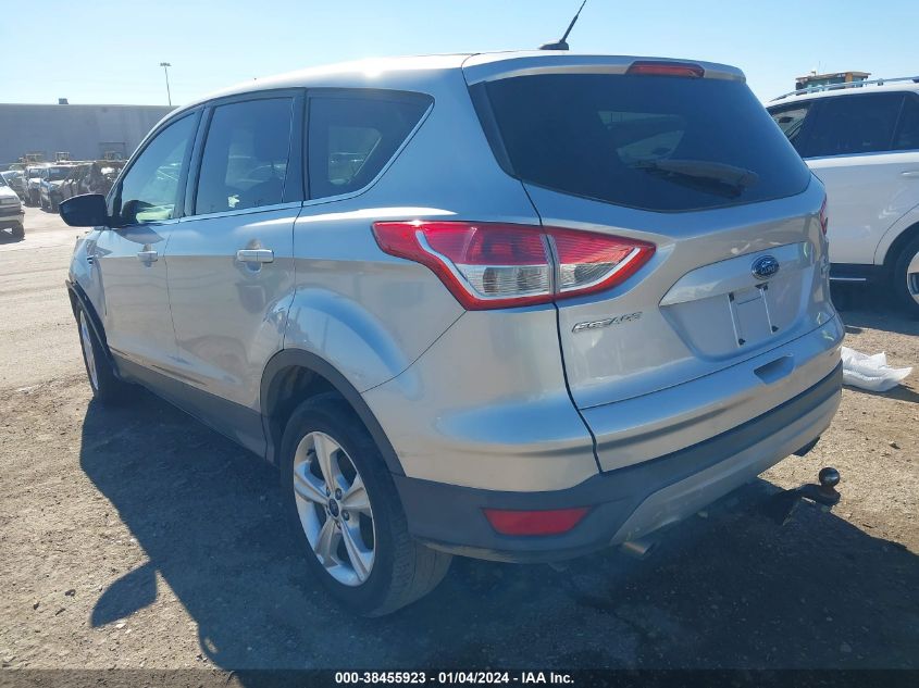 1FMCU0GX4FUB60786 2015 Ford Escape Se