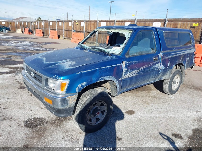 1995 Toyota Pickup 1/2 Ton Short Whlbse Dx VIN: 4TARN01P1SZ317381 Lot: 38456981