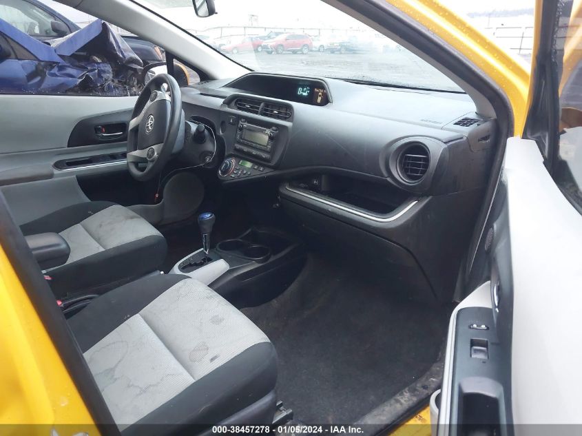 JTDKDTB31E1086040 2014 Toyota Prius C Two