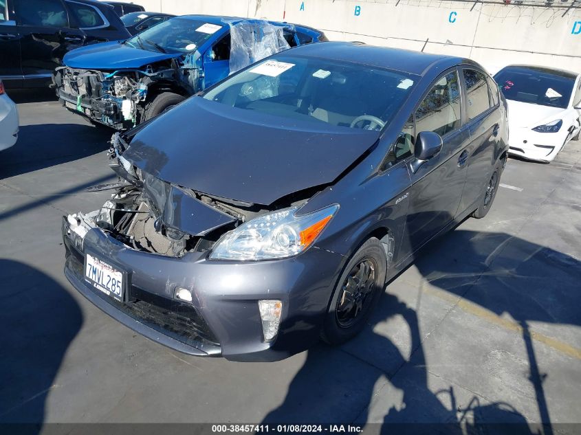 JTDKN3DU3F1975006 2015 Toyota Prius Two