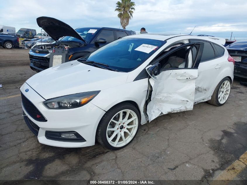 1FADP3L9XJL247511 2018 Ford Focus St