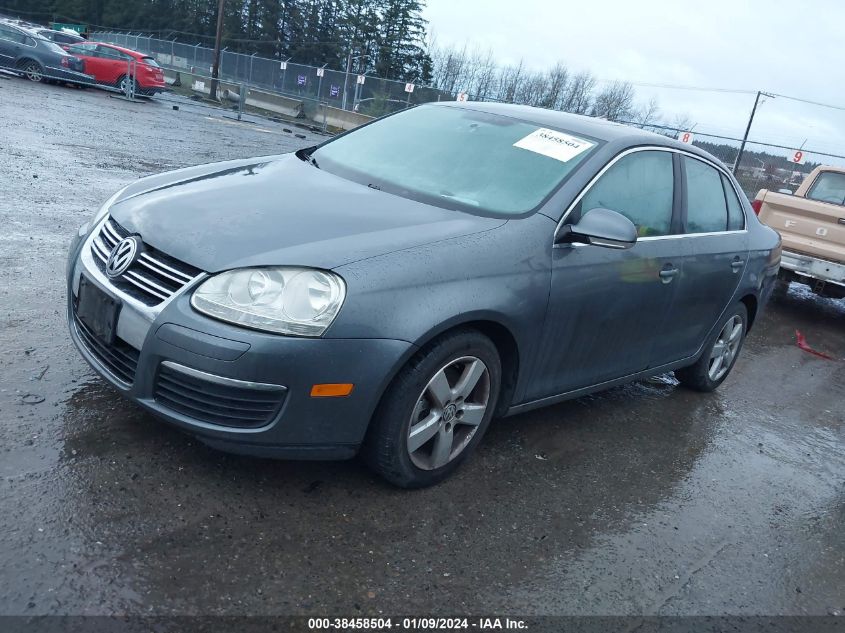 2008 Volkswagen Jetta Se/Sel VIN: 3VWRZ71K98M181319 Lot: 38458504