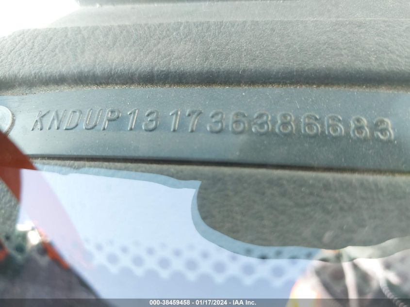 2003 Kia Sedona Ex/Lx VIN: KNDUP131736386683 Lot: 38459458