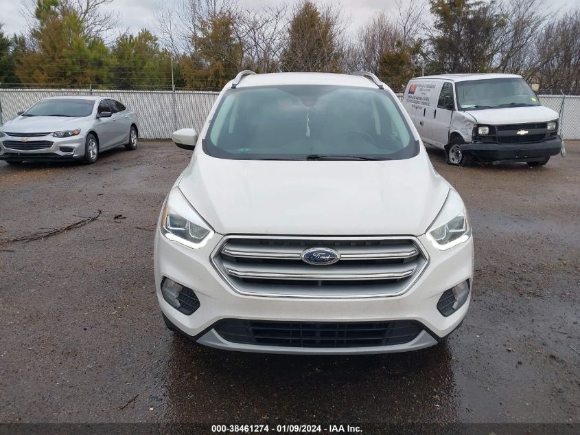 1FMCU0J9XHUE05250 2017 Ford Escape Titanium