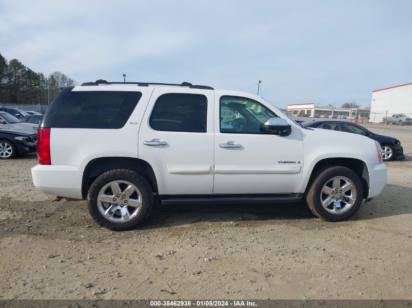 2008 GMC Yukon Slt VIN: 1GKFK13028R137944 Lot: 38462938