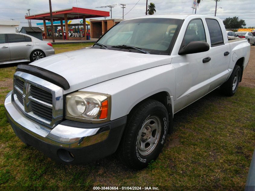 2005 Dodge Dakota Slt VIN: 1D7HE48N95S304215 Lot: 38463654