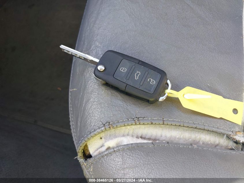 2003 Volkswagen Passat Glx VIN: WVWYH63B93E360029 Lot: 38465126