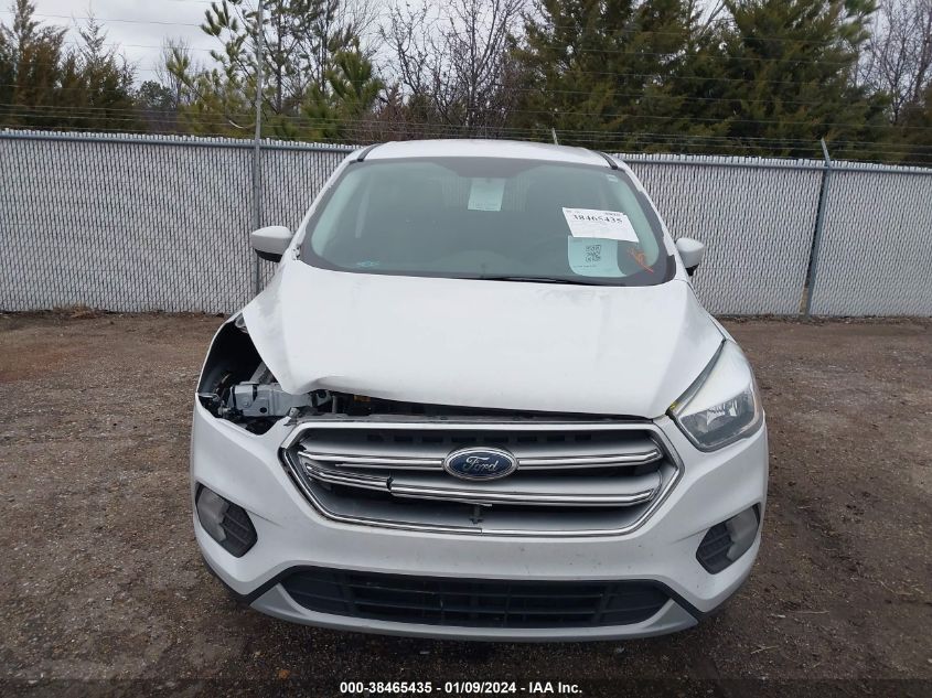 2017 Ford Escape Se VIN: 1FMCU9GD1HUD43642 Lot: 38465435