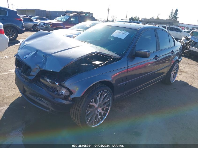 2000 BMW 323I VIN: WBAAM3347YFP72588 Lot: 38465961