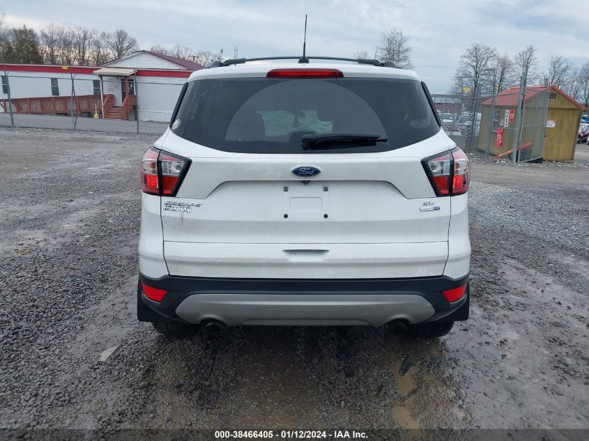 1FMCU9GD0JUA62275 2018 Ford Escape Se