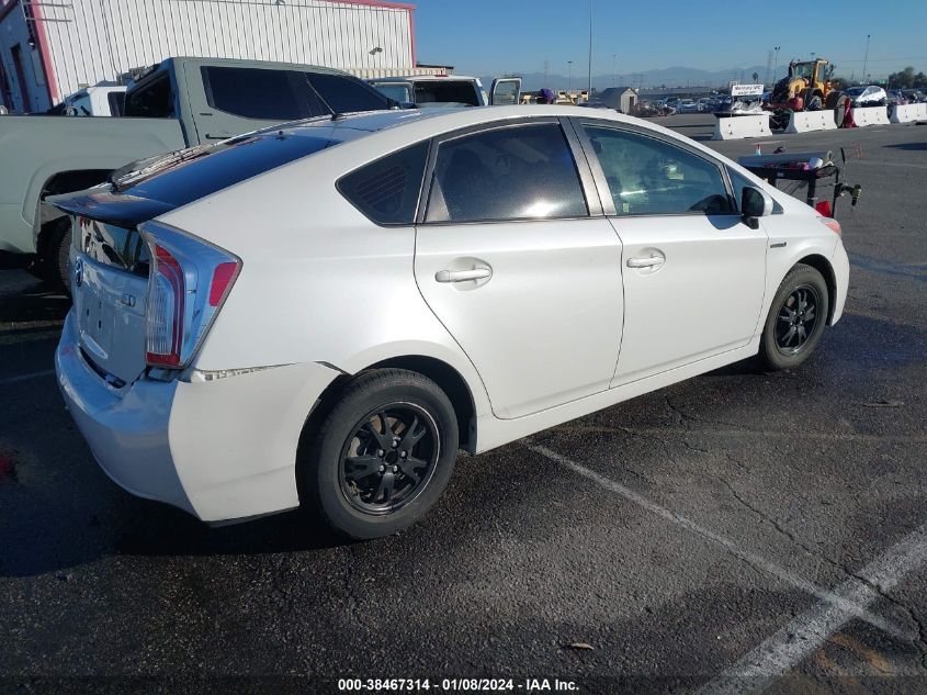 2015 Toyota Prius Two VIN: JTDKN3DU2F0457054 Lot: 38467314